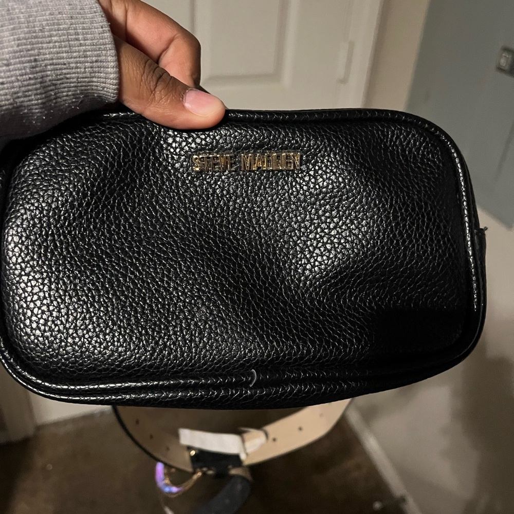 Steve Madden Textured Black Belt Bag